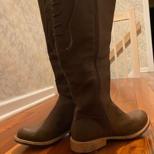 Brand new high boats